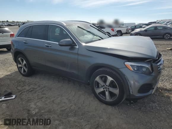 ✅ 2019 Mercedes-Benz GLC 300 • VIN: WDC0G4JB2KF598590 • Lot: 86258545. Wystawiony na Copart z przebiegiem 62 975 mil. Bezpłatny archiwum sprzedaży aukcyjnych z USA i szczegółowy raport historii pojazdu na DreamBid. Zdjęcie 4.