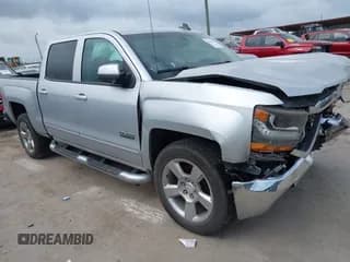 ✅ 2018 Chevrolet Silverado 1500 LT • VIN: 3GCPCREH4JG176023 • Лот: 42414198. Опубликован ранее на IAAI с пробегом 164 605 миль. Бесплатный доступ к архиву аукционных продаж из США и подробный отчёт об истории автомобиля на DreamBid. Изображение 1.