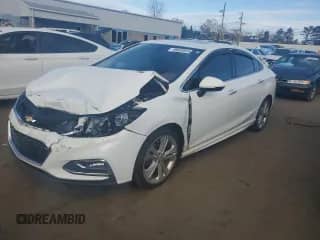 2017 Chevrolet Cruze Premier с VIN 1G1BF5SM5H7157488, выставлен на аукционе Copart как лот 89528915 с пробегом 81 447 миль миль и Списание • Salvage title. История ставок и продаж доступна на DreamBid. Изображение 1.