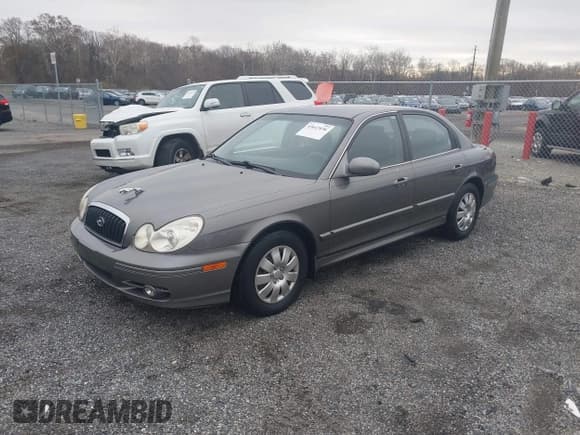 ✅ 2004 Hyundai Sonata • VIN: KMHWF25S34A943347 • Лот: 43647656. Опубликован ранее на IAAI с пробегом 151 643 миль. Бесплатный доступ к архиву аукционных продаж из США и подробный отчёт об истории автомобиля на DreamBid. Изображение 2.