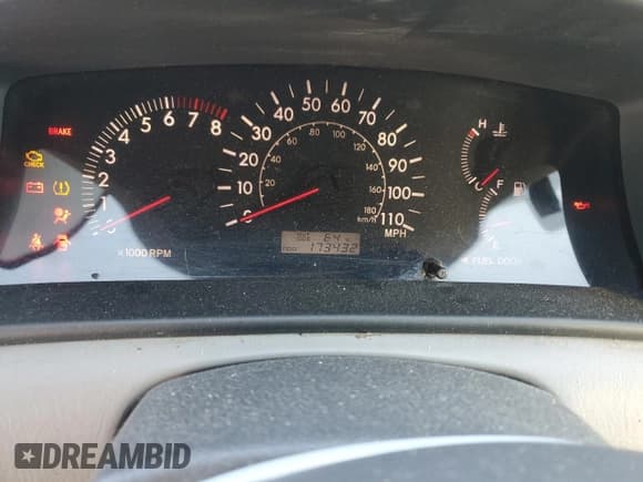 ✅ 2006 Toyota Corolla CE • VIN: 2T1BR30E06C640865 • Lot: 80081775. Listed on Copart with 173,432 mi. Free auction sales archive from the USA and detailed vehicle history report at DreamBid. Image 9.