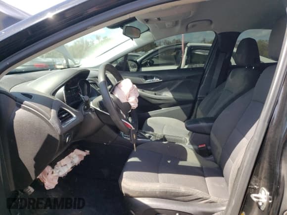 ✅ 2019 Chevrolet Cruze LT • VIN: 1G1BE5SM3K7144345 • Lot: 42145503. Listed on Copart with 89,144 mi. Free auction sales archive from the USA and detailed vehicle history report at DreamBid. Image 7.