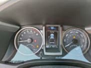 ✅ 2021 Toyota Tacoma Limited • VIN: 3TMGZ5AN4MM393581 • Lot: 81900135. Listed on Copart with 136,711 mi. Free auction sales archive from the USA and detailed vehicle history report at DreamBid. Image 9.