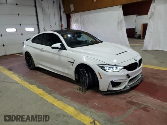 ✅ 2020 BMW M4 CS • VIN: WBS3S7C05LAH85119 • Лот: 51447925. Опубликован ранее на Copart с пробегом 75 216 миль. Бесплатный доступ к архиву аукционных продаж из США и подробный отчёт об истории автомобиля на DreamBid. Изображение 4.