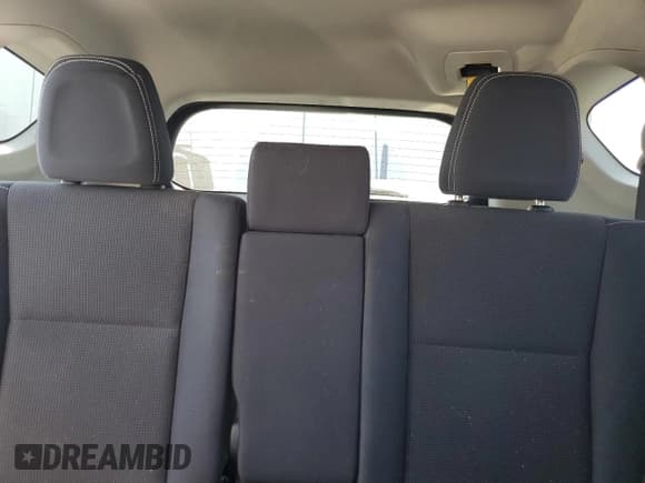 ✅ 2016 Toyota RAV4 XLE • VIN: JTMRFREV2GD185590 • Lot: 57505605. Listed on Copart with 75,545 mi. Free auction sales archive from the USA and detailed vehicle history report at DreamBid. Image 10.