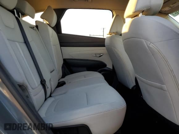 ✅ 2025 Hyundai Tucson SEL • VIN: 5NMJB3DE0SH465757 • Лот: 92328315. Опубликован ранее на Copart с пробегом 20 716 миль. Бесплатный доступ к архиву аукционных продаж из США и подробный отчёт об истории автомобиля на DreamBid. Изображение 11.