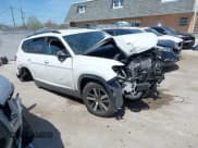 ✅ 2023 Volkswagen Atlas SE • VIN: 1V2LP2CA0PC525673 • Лот: 39185005. Опубликован ранее на IAAI с пробегом 10 248 миль. Бесплатный доступ к архиву аукционных продаж из США и подробный отчёт об истории автомобиля на DreamBid. Изображение 1.