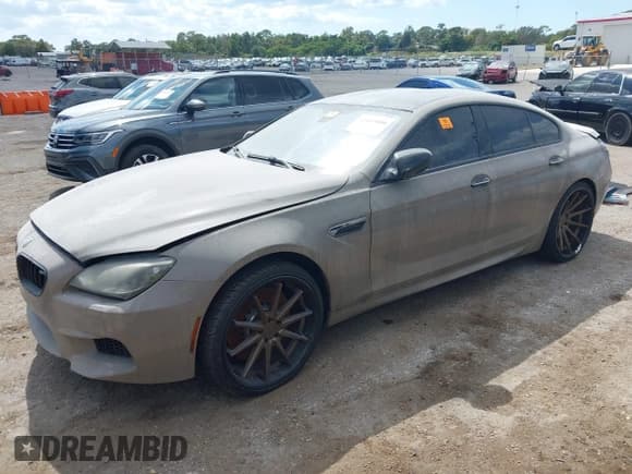 ✅ 2014 BMW M6 • VIN: WBS6C9C50EDV73695 • Lot: 43483000. Listed on IAAI with Not provided. Free auction sales archive from the USA and detailed vehicle history report at DreamBid. Image 2.