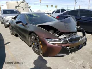 ✅ 2016 BMW i8 • VIN: WBY2Z2C51GV674865 • Lot: 40417413. Wystawiony na Copart z przebiegiem 59 325 mil. Bezpłatny archiwum sprzedaży aukcyjnych z USA i szczegółowy raport historii pojazdu na DreamBid. Zdjęcie 4.