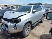✅ 2016 Toyota 4Runner Limited • VIN: JTEBU5JR4G5390455 • Lot: 42963156. Wystawiony na IAAI z przebiegiem 172 679 mil. Bezpłatny archiwum sprzedaży aukcyjnych z USA i szczegółowy raport historii pojazdu na DreamBid. Zdjęcie 2.