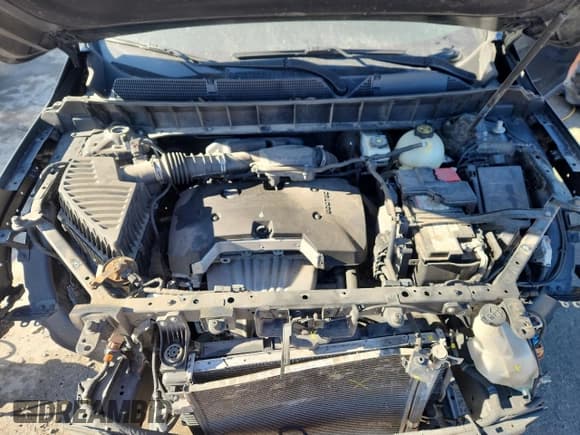 ✅ 2019 GMC Acadia SLE • VIN: 1GKKNRLA1KZ178425 • Лот: 90999225. Опубликован ранее на Copart с пробегом 264 346 миль. Бесплатный доступ к архиву аукционных продаж из США и подробный отчёт об истории автомобиля на DreamBid. Изображение 12.