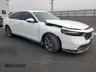 ✅ 2024 Honda Accord EX-L • VIN: 1HGCY2F61RA038245 • Lot: 87435685. Wystawiony na Copart z przebiegiem 23 798 mil. Bezpłatny archiwum sprzedaży aukcyjnych z USA i szczegółowy raport historii pojazdu na DreamBid. Zdjęcie 4.