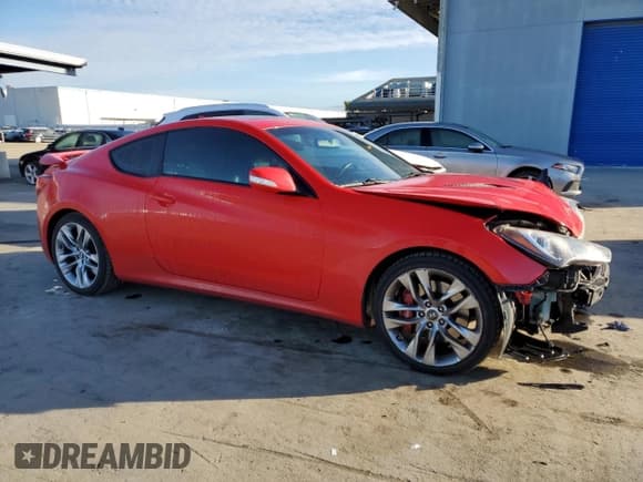✅ 2013 Hyundai Genesis Coupe R-Spec • VIN: KMHHU6KJ0DU091913 • Lot: 44828205. Wystawiony na Copart z przebiegiem 112 542 mil. Bezpłatny archiwum sprzedaży aukcyjnych z USA i szczegółowy raport historii pojazdu na DreamBid. Zdjęcie 4.
