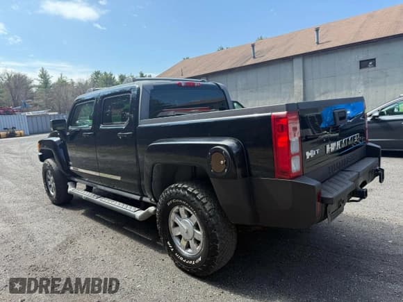 ✅ 2009 Hummer H3 H3T Luxury • VIN: 5GNEN13E998142463 • Lot: 58436145. Wystawiony na Copart z przebiegiem 140 418 mil. Bezpłatny archiwum sprzedaży aukcyjnych z USA i szczegółowy raport historii pojazdu na DreamBid. Zdjęcie 3.