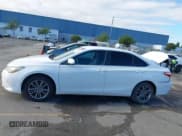 ✅ 2015 Toyota Camry SE • VIN: 4T1BF1FK8FU070090 • Lot: 43725575. Wystawiony na IAAI z przebiegiem 231 781 mil. Bezpłatny archiwum sprzedaży aukcyjnych z USA i szczegółowy raport historii pojazdu na DreamBid. Zdjęcie 14.