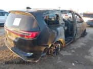 ✅ 2025 Chrysler Pacifica Select • VIN: 2C4RC1BG1SR545406 • Lot: 43784287. Wystawiony na IAAI z przebiegiem Nie podano. Bezpłatny archiwum sprzedaży aukcyjnych z USA i szczegółowy raport historii pojazdu na DreamBid. Zdjęcie 4.