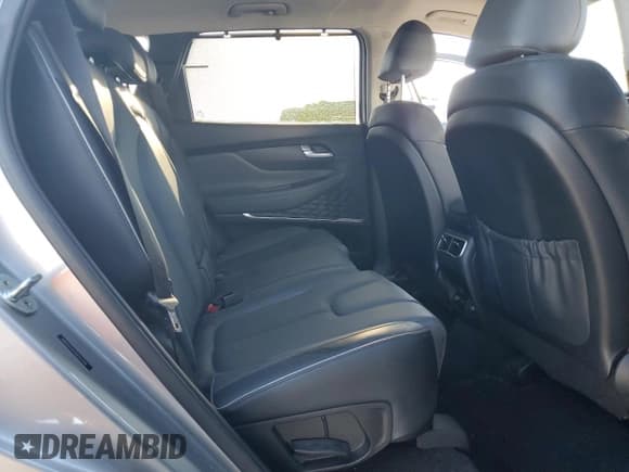 ✅ 2022 Hyundai Santa Fe Limited • VIN: 5NMS4DAL6NH373130 • Lot: 49409674. Wystawiony na Copart z przebiegiem 45 795 mil. Bezpłatny archiwum sprzedaży aukcyjnych z USA i szczegółowy raport historii pojazdu na DreamBid. Zdjęcie 10.