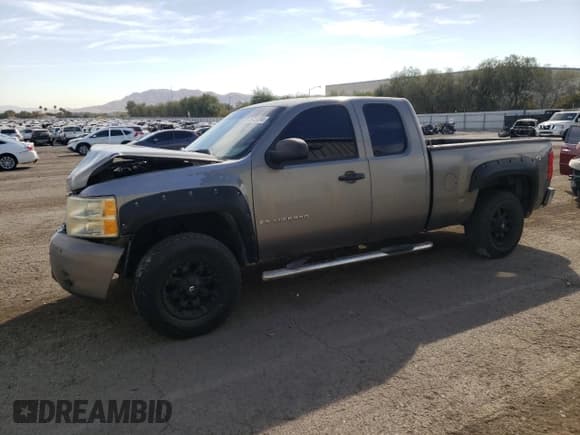 ✅ 2007 Chevrolet Silverado 1500 1LT • VIN: 1GCEK19C77Z616982 • Lot: 75725394. Listed on Copart with 168,189 mi. Free auction sales archive from the USA and detailed vehicle history report at DreamBid. Image 1.
