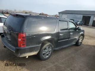 ✅ 2009 Chevrolet Suburban LTZ • VIN: 1GNFC36J79R217581 • Lot: 78122124. Wystawiony na Copart z przebiegiem 174 465 mil. Bezpłatny archiwum sprzedaży aukcyjnych z USA i szczegółowy raport historii pojazdu na DreamBid. Zdjęcie 3.