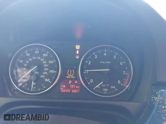 ✅ 2009 BMW 3 Series 335i • VIN: WBAWB73549P047828 • Lot: 42717150. Listed on IAAI with 123,179 mi. Free auction sales archive from the USA and detailed vehicle history report at DreamBid. Image 7.