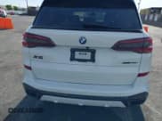 ✅ 2022 BMW X5 xDrive45e • VIN: 5UXTA6C07N9M85621 • Лот: 43045728. Опубликован ранее на IAAI с пробегом 40 067 миль. Бесплатный доступ к архиву аукционных продаж из США и подробный отчёт об истории автомобиля на DreamBid. Изображение 16.