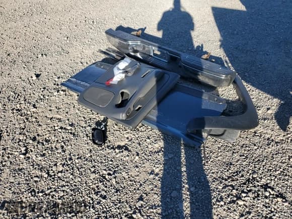 ✅ 2006 Chevrolet Silverado 1500 LT1 • VIN: 2GCEK13T661149604 • Лот: 72726594. Опубликован ранее на Copart с пробегом 166 576 миль. Бесплатный доступ к архиву аукционных продаж из США и подробный отчёт об истории автомобиля на DreamBid. Изображение 12.