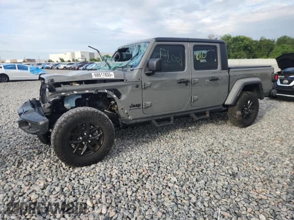 ✅ 2022 Jeep Gladiator Sport S • VIN: 1C6JJTAGXNL117239 • Lot: 68617855. Listed on Copart with Not provided. Free auction sales archive from the USA and detailed vehicle history report at DreamBid. Image 1.