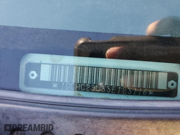 ✅ 2003 Chevrolet Silverado 2500HD LS • VIN: 1GCHC29U33E123116 • Лот: 77034944. Опубликован ранее на Copart с пробегом 225 233 миль. Бесплатный доступ к архиву аукционных продаж из США и подробный отчёт об истории автомобиля на DreamBid. Изображение 12.