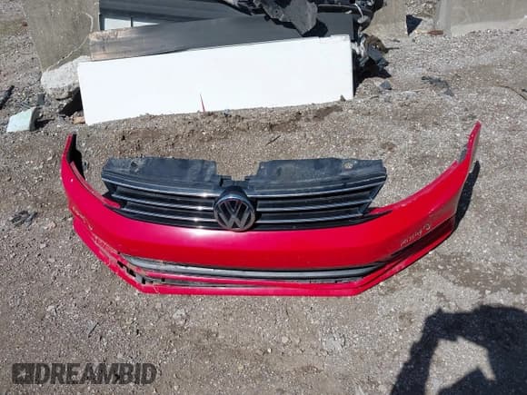 ✅ 2015 Volkswagen Jetta SE • VIN: 3VWD07AJ2FM357720 • Лот: 42281983. Опубликован ранее на IAAI с пробегом 92 965 миль. Бесплатный доступ к архиву аукционных продаж из США и подробный отчёт об истории автомобиля на DreamBid. Изображение 12.