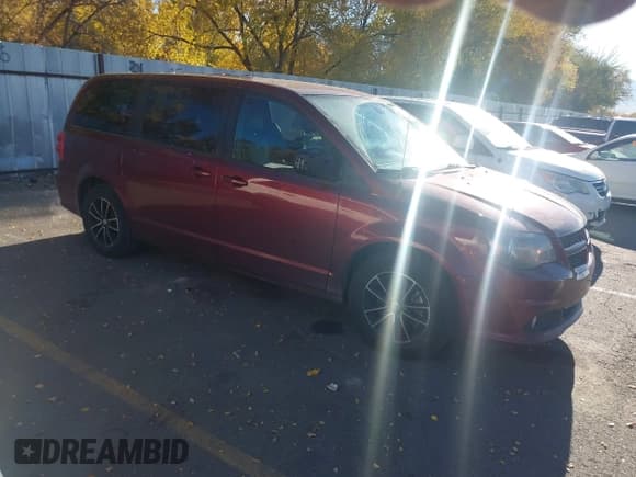 ✅ 2018 Dodge Grand Caravan GT • VIN: 2C4RDGEG6JR205551 • Lot: 43598553. Listed on IAAI with 136,291 mi. Free auction sales archive from the USA and detailed vehicle history report at DreamBid. Image 1.