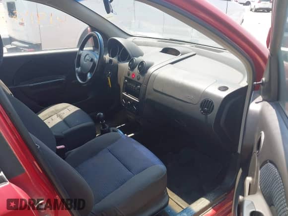 2007 Chevrolet Aveo LS с VIN KL1TD666X7B730276, выставлен на аукционе IAAI как лот 42793527 с пробегом 142 003 миль миль и . История ставок и продаж доступна на DreamBid. Изображение 5.