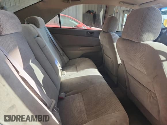 ✅ 2004 Toyota Camry XLE • VIN: 4T1BE30K54U920245 • Lot: 85114045. Wystawiony na Copart z przebiegiem 56 833 mil. Bezpłatny archiwum sprzedaży aukcyjnych z USA i szczegółowy raport historii pojazdu na DreamBid. Zdjęcie 10.