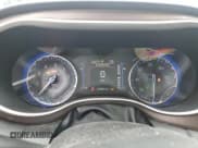 ✅ 2021 Chrysler Voyager LX • VIN: 2C4RC1CG5MR580175 • Лот: 81668145. Опубликован ранее на Copart с пробегом 379 457 миль. Бесплатный доступ к архиву аукционных продаж из США и подробный отчёт об истории автомобиля на DreamBid. Изображение 9.