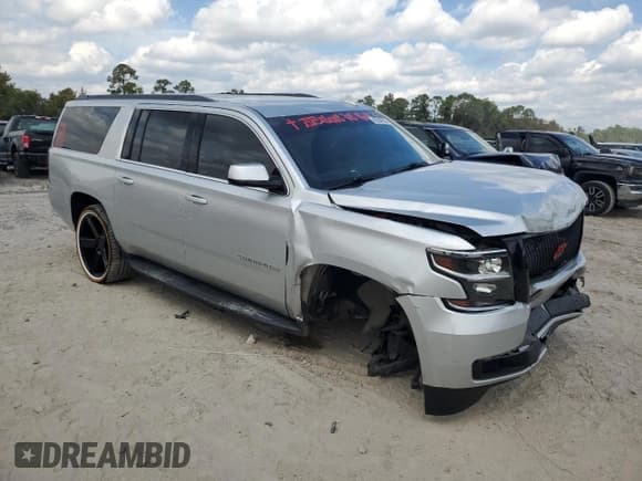✅ 2019 Chevrolet Suburban LS • VIN: 1GNSCGKC5KR248685 • Lot: 82559625. Listed on Copart with 112,465 mi. Free auction sales archive from the USA and detailed vehicle history report at DreamBid. Image 4.