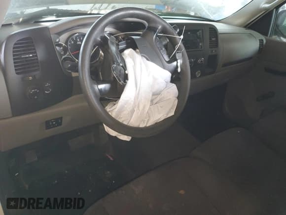 ✅ 2013 Chevrolet Silverado 2500HD Work Truck • VIN: 1GC0CVCG5DF173626 • Лот: 58605174. Опубликован ранее на Copart с пробегом 181 070 миль. Бесплатный доступ к архиву аукционных продаж из США и подробный отчёт об истории автомобиля на DreamBid. Изображение 8.