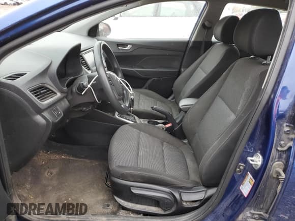 ✅ 2019 Hyundai Accent • VIN: 3KPC25A34KE079826 • Лот: 76714174. Опубликован ранее на Copart с пробегом 171 028 миль. Бесплатный доступ к архиву аукционных продаж из США и подробный отчёт об истории автомобиля на DreamBid. Изображение 7.