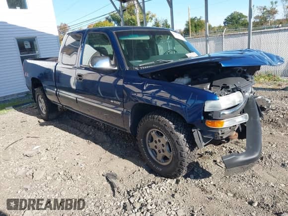 ✅ 2001 Chevrolet Silverado 1500 LS • VIN: 2GCEK19VX11378675 • Lot: 43491061. Wystawiony na IAAI z przebiegiem Nie podano mil. Skorzystaj z bezpłatnego archiwum sprzedaży aukcyjnych z USA i zobacz szczegółowy raport historii pojazdu na DreamBid. Zdjęcie 1.