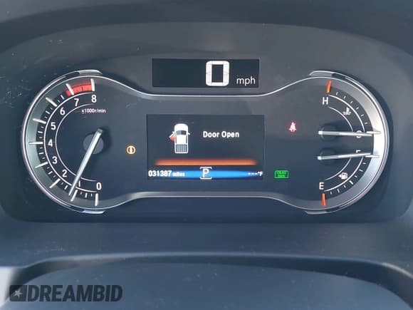 ✅ 2019 Honda Ridgeline RTL • VIN: 5FPYK3F51KB047700 • Lot: 43565701. Listed on IAAI with 31,387 mi. Free auction sales archive from the USA and detailed vehicle history report at DreamBid. Image 7.