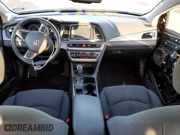 ✅ 2018 Hyundai Sonata Limited • VIN: 5NPE34AF9JH673218 • Lot: 38973023. Listed on Copart with 79,128 mi. Free auction sales archive from the USA and detailed vehicle history report at DreamBid. Image 8.