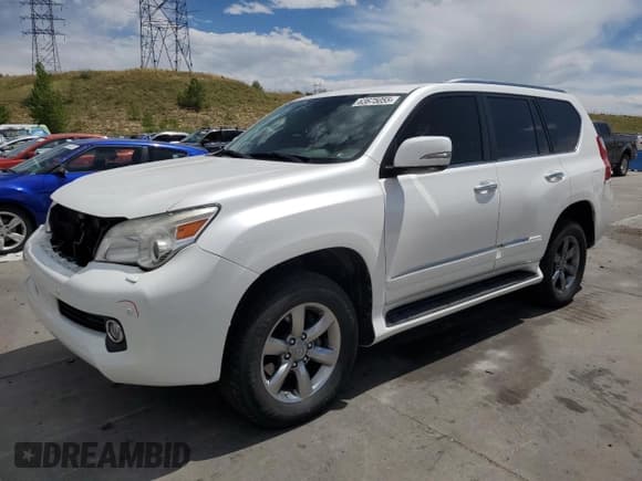 ✅ 2012 Lexus GX 460 Premium • VIN: JTJJM7FXXC5046767 • Lot: 63675055. Wystawiony na Copart z przebiegiem 155 369 mil. Bezpłatny archiwum sprzedaży aukcyjnych z USA i szczegółowy raport historii pojazdu na DreamBid. Zdjęcie 1.