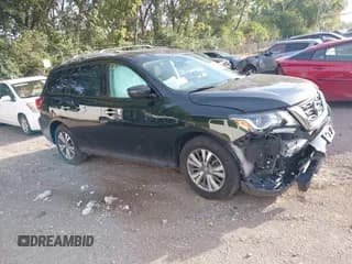✅ 2019 Nissan Pathfinder SL • VIN: 5N1DR2MN5KC631512 • Лот: 40238124. Опубликован ранее на IAAI с пробегом 105 743 миль. Бесплатный доступ к архиву аукционных продаж из США и подробный отчёт об истории автомобиля на DreamBid. Изображение 1.