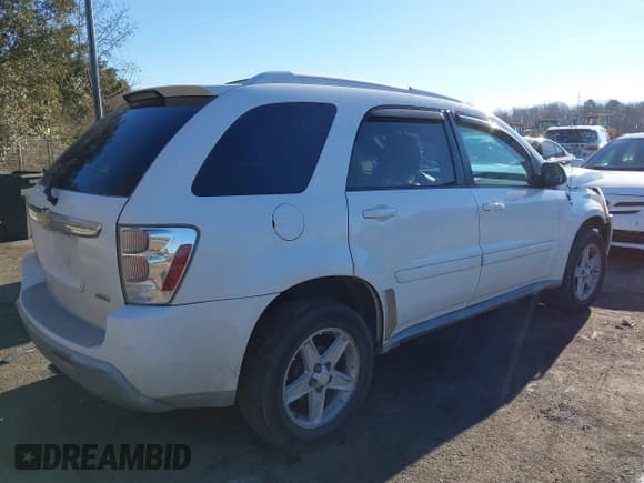✅ 2005 Chevrolet Equinox LT • VIN: 2CNDL73F556094954 • Лот: 41354675. Опубликован ранее на IAAI с пробегом 226 489 миль. Бесплатный доступ к архиву аукционных продаж из США и подробный отчёт об истории автомобиля на DreamBid. Изображение 4.