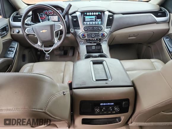 ✅ 2019 Chevrolet Tahoe LT • VIN: 1GNSKBKC2KR280998 • Lot: 90509945. Listed on Copart with 125,396 mi. Free auction sales archive from the USA and detailed vehicle history report at DreamBid. Image 8.