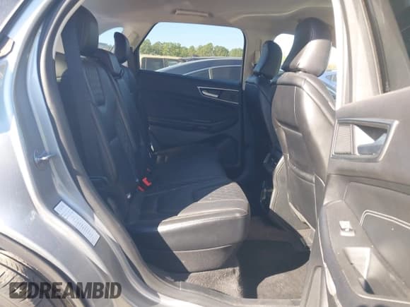 ✅ 2024 Ford Edge Titanium • VIN: 2FMPK4K94RBA90210 • Lot: 43616427. Wystawiony na IAAI z przebiegiem 45 539 mil. Bezpłatny archiwum sprzedaży aukcyjnych z USA i szczegółowy raport historii pojazdu na DreamBid. Zdjęcie 8.