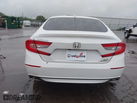 ✅ 2019 Honda Accord Sport • VIN: 1HGCV2F38KA034651 • Lot: 42159337. Listed on IAAI with 112,245 mi. Free auction sales archive from the USA and detailed vehicle history report at DreamBid. Image 17.