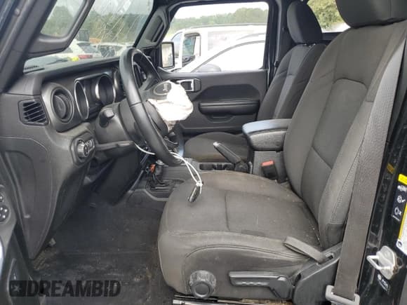 ✅ 2021 Jeep Gladiator Willys • VIN: 1C6HJTAG3ML571104 • Lot: 84027255. Listed on Copart with 91,135 mi. Free auction sales archive from the USA and detailed vehicle history report at DreamBid. Image 7.
