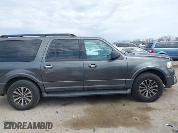 ✅ 2017 Ford Expedition Max XLT • VIN: 1FMJK1HT9HEA19448 • Lot: 41895986. Listed on IAAI with 182,154 mi. Free auction sales archive from the USA and detailed vehicle history report at DreamBid. Image 13.