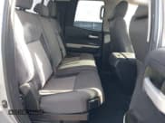 ✅ 2015 Toyota Tundra SR5 • VIN: 5TFRY5F15FX177849 • Lot: 41912719. Wystawiony na IAAI z przebiegiem 233 567 mil. Bezpłatny archiwum sprzedaży aukcyjnych z USA i szczegółowy raport historii pojazdu na DreamBid. Zdjęcie 8.