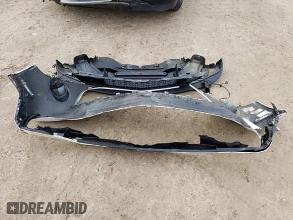 ✅ 2017 Dodge Challenger R/T • VIN: 2C3CDZBT5HH522485 • Lot: 72470342. Wystawiony na Copart z przebiegiem 51 156 mil. Bezpłatny archiwum sprzedaży aukcyjnych z USA i szczegółowy raport historii pojazdu na DreamBid. Zdjęcie 14.