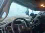 2015 Ram 1500 Express с VIN 1C6RR7FT4FS731476, выставлен на аукционе IAAI как лот 42448640 с пробегом 104 713 миль миль и . История ставок и продаж доступна на DreamBid. Изображение 17.